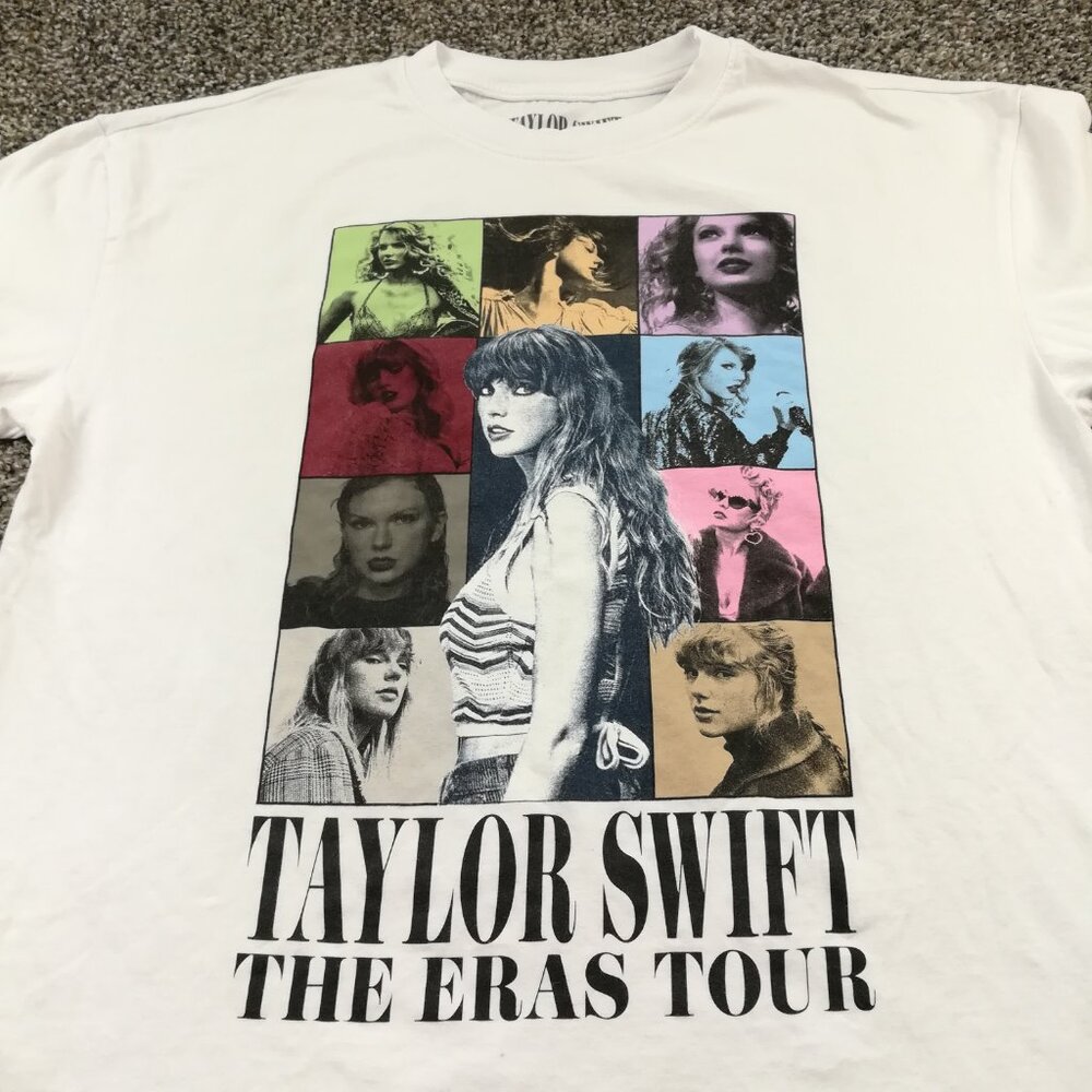 Taylor Swift T-Shirt Eras 2023 Tour Double Sided Graphic Mens Small